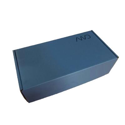 China Standard Sizes Recyclable Customized Black Corrugated Cardboard Gift Packaging Paper Box for sale