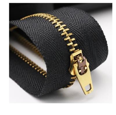 China Auto Lock No.3 Automatic Metal Zipper Lock And Close End Zipper For Garment Use for sale