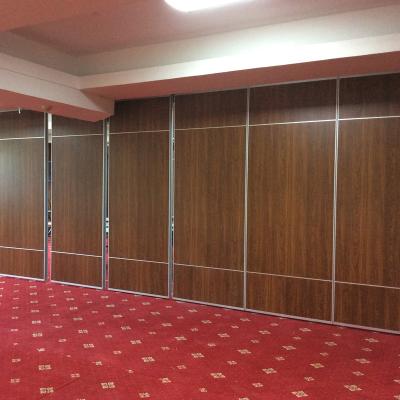 China Traditional Conference Room Operate Sliding Panel Acoustic Divider Soundproof Folding Partition Separating Movable Room Wall for sale