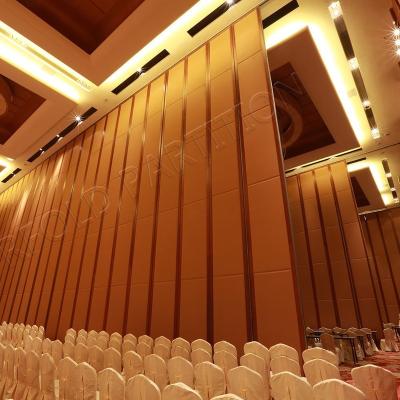 China Traditional Aluminum Sound Proof Wall Room Folding MDF Board Hotel Office Partition Wall Space Dividing Sound Proof Heavily Booked Screen for sale