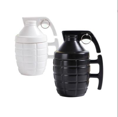 China Viable Hot Sales Novelty 3D Mugs Pomegranate Mug Ceramic Bomb Mugs Black Ceramic Mug for sale