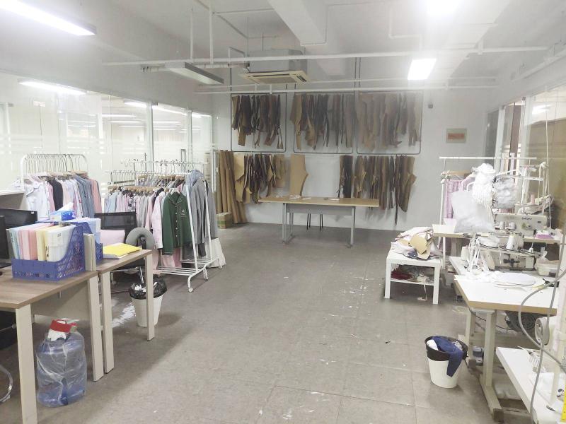 Verified China supplier - Dongguan Jingfeng Clothing Co., Ltd.