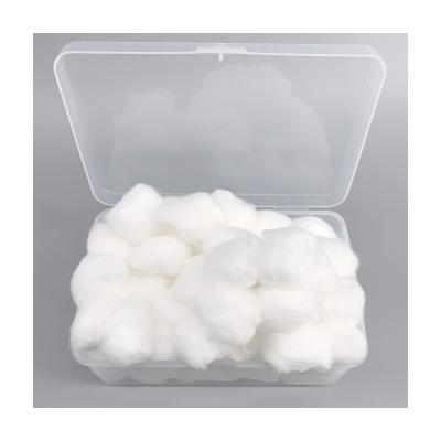 China 100% Natural Cotton Balls Disposable High Absorbent Cotton Balls for sale