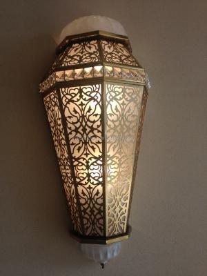 China Moroccan Outdoor Waterproof Arcylic Wall Lighting For Garden for sale