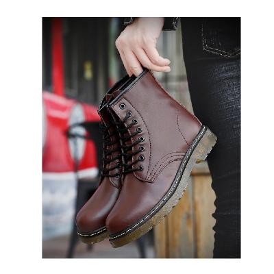 China Large Couples New Martin Deodorization Tops Men's Tops Motorcycle Boots British Round Leisure Boots Main Trend Motorcycle Shoes for sale