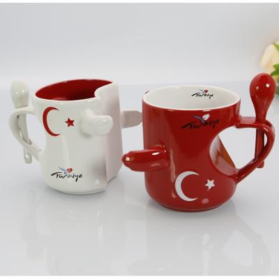 China Viable Novelty Hugging Mug With Spoon Logo Ceramic Couple Gift Set Customized Coffee Cup for sale