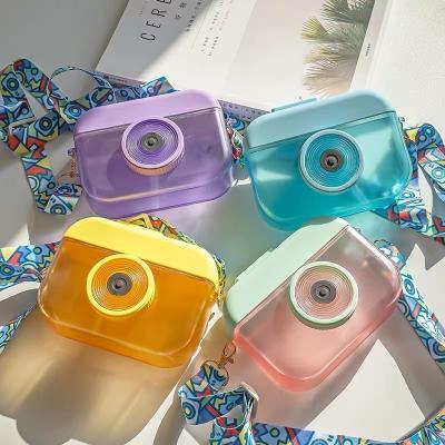 China Wholesale Outdoor Portable Plastic Camera Creative Drinks Water Bottle Cardboard Strap Aesthetic Stored Aesthetic Water Bottle With Straw for sale