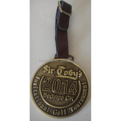 China Customized cheap new design zinc alloy golf bag name tag with low price for sale