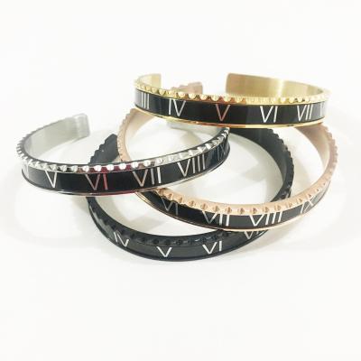 China Fashion Black Roman Numeral Cuff Bangle Fashionable Gold Titanium Steel Bracelet for sale