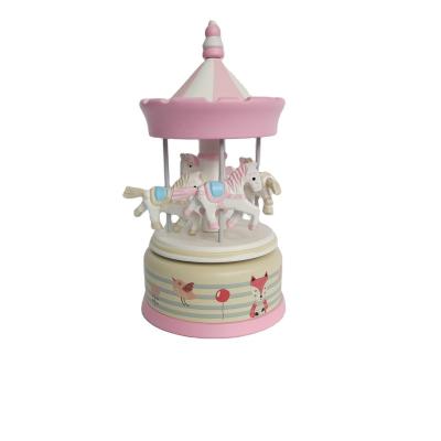 China Make Music Gift Decorative Child Musical Toy Gift Roll Up Round Wooden Carousel Music Box for sale