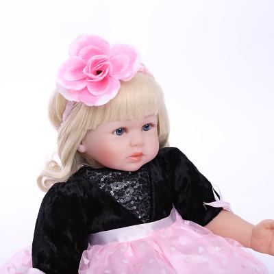 China Soft Toy 60 Cm Blonde Hair Material Cute Soft Girl Doll Babies Realistic Reborn Silicone Baby Dolls For Kid for sale