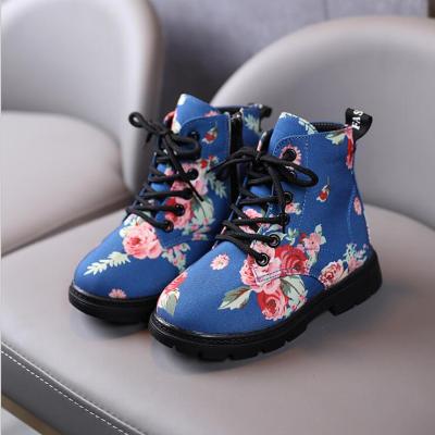 China Martin 2021 autumn new fashion children's and toddlers deodorization girls' boots simple middle of the boots girls' short boots flower for sale