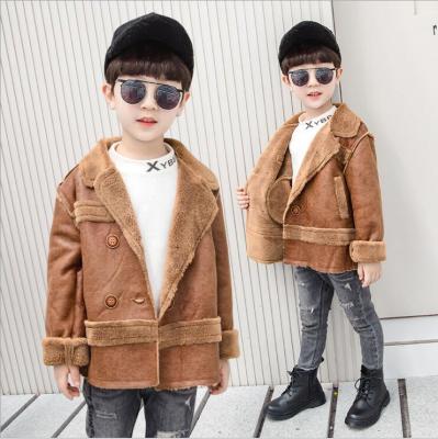 China 2021 Anti-wrinkle children's clothing boys coat for winter thicken warm corduroy children's velvet coat for sale