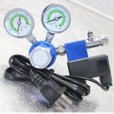 China W21.8 G5/8 Draad Aquariums co2 regulator met magnetoventil 3500PSI uitgang Druk Te koop