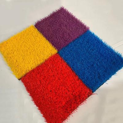 China Outdoor Amusement Park Artificial Rainbow Slide Carpet Wear-Resistant Rainbow Grass Artificial Grass Rainbow Grass for sale