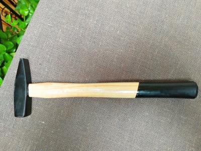 China Machinist hammer(XL-0106) with painted surface, colored wooden handle and competitive price for sale