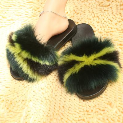 China Women Faux Fox Fur Slippers Wholesale Fluffy Ladies Breathable Soft Comfortable Fur Slides for sale