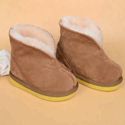 China Baby Boy Plush Woolen Shoes Sheepskin Warm Ankle Boot Winter Snow Cozy Warm Anti-skid Boot for sale