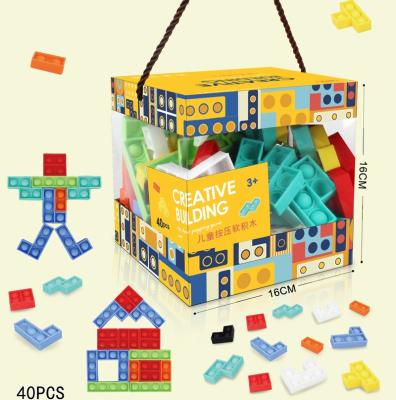 China 2022 New Educational Toys 40pcs Soft Rubber Building Block Sets Silica Gel Puzzle Toys For Children for sale