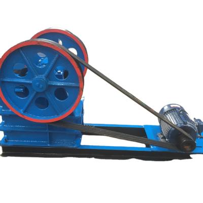 China Small Rock Mining Stone Jaw Crusher , Fine Powder Hammer Mill Crusher For Gold Mining for sale