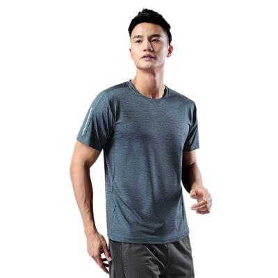 China 2022 Anti-Wrinkle Gym Fitness Wear White Plus Size T-shirt Custom Mens T-shirts for sale