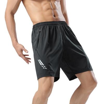 China Outdoor Sports Summer Anti-wrinkle Loose Pants Men's Woven Polyester Fitness Wear Resistant Shorts for sale