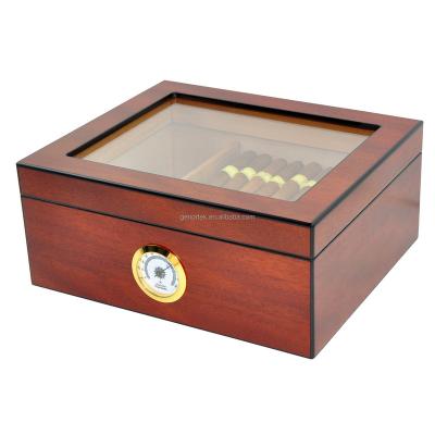 China Custom Cedar Wood Cigar Case 25-50 Count Luxury Portable Wholesale Top Tempered Glass Glass Cigar Humidor for sale