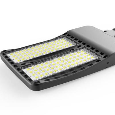 中国 ETL Area Light Fixture DLC 100W 150W 200W 240W 300W High End Outdoor Shoe Box Photocell Flood Light Led Parking Lot Lighting 販売のため