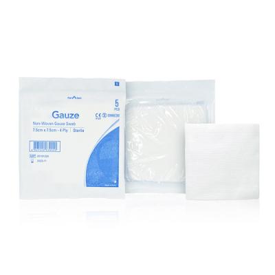 China Medical care 7.5x7.5cm gauze swab 10x10 16ply gauze swab with or without x-ray for sale