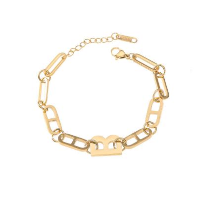 China FASHIONABLE Chunky Link Chain Paperclip Bracelet T Bar Bracelets 18jk Gold Plated Stainless Steel Oval Bracelet for sale