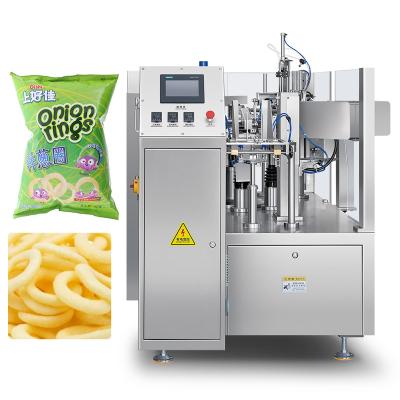 China Food Pillow Bag Automatic Food Snacks Packing Machine Potato Chips Onion Ring Puffed Snack Food Pillow Packing Machine for sale