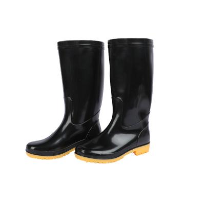 China Cheap Lightweight Steel Toe Labor Protection Rain Boots Various Sizes Sweat-absorbent For Worker for sale