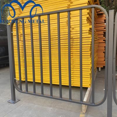 China Guangzhou Factory Easily Assembled Hot Dip Galvanized Steel Tube Rail Goat Corral Panels Fence for sale