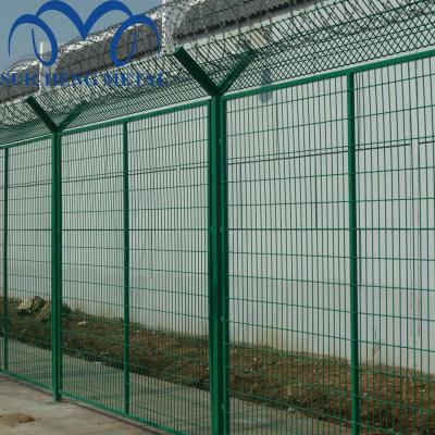 China Easily Assembled Outdoor House Security Fence/Strong Farm Security Fence/Framed Welded Wire Mesh Barrier for sale