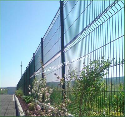 China Guangzhou Factory Free Sample Easily Assembled Wire Mesh Fence Post Zoo Wire Mesh Fence Hard Fence for sale