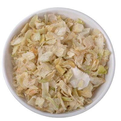 China Wholesales Dried High Quality Dried Vegetable Onion Dehydrated White Onion Flakes for sale