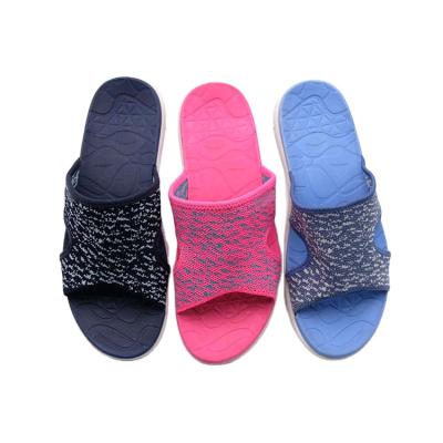 China Lady Summer Woman Sandal fashion trend flat shape outdoor slipper to knit fabric for sale