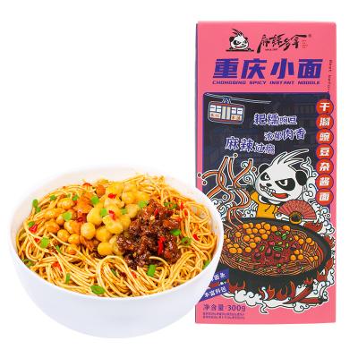 China Chongqing Feature Spicy Instant Dry Natural Mix Ramen Noodles With Soft Squishy Peas for sale