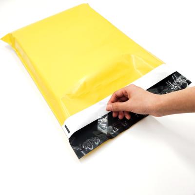 China Recyclable Plastic Colorful Mailing Bags Pattern Poly Mailer Envelope Tote Bag for sale