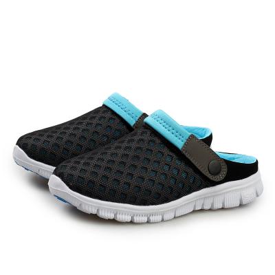 China Baotou Explosion Fashion Hole Shoes Flat Sandals 2021 Men's Casual Mesh Style Outdoor Men's Large Size Shoes for sale