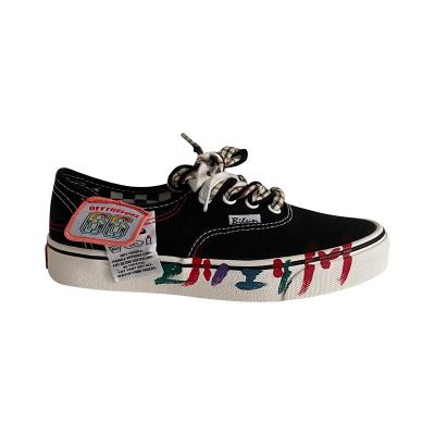 China 2020 New Niche Jk Design Niche Plaid All-match Fashion Cute Graffiti Girl Bow Sneakers Anti-slippery Low Top Canvas Shoes for sale