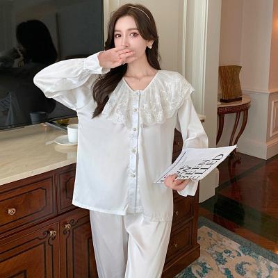 China Women 2022 breathable sleepwear spring and thin silk home of new autumn ice and snow silk sexy lace use satin pajamas wholesale for sale