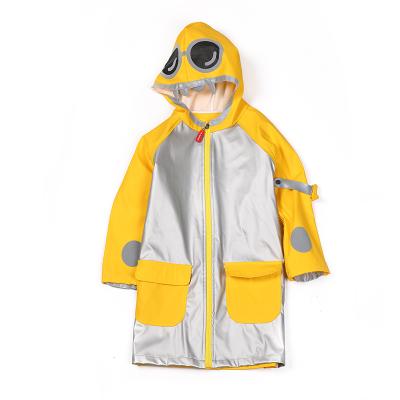 China Bachelorette Rainwear Cartoon Style Kids Raincoat Oxford Cloth Plastic Raincoat For Children for sale