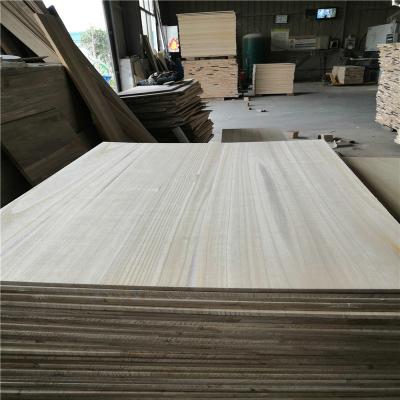 China Sanded Cheap Paulownia Coffin Panel Paulownia Wood Panel Outdoor Common Finger Wood Panel for sale