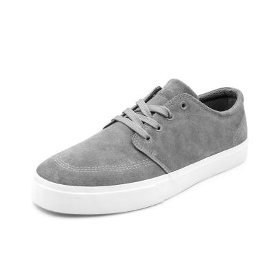 China High Quality Genuine Leather Tiered Lightweight Mens Lightweight Sneakers Skateboard Sports Shoes First Customized for sale