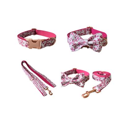 China Amazon New Arrival Lights Customizable Hot Selling Trend Dog Collar And Leash Flower Set Rose Gold Metal Buckle Luxury Dog Collar Leash for sale