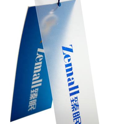 China FSC Blue And White Color Sustainable PVC Hang Tag Clothing Paper Hang Deep Custom Tag With String for sale