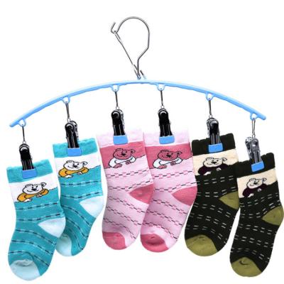 China With 6 Clips Laundry Drying Rack Hanger With 6 Clips For Hanging Socks Bras Hangers for sale