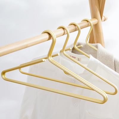 China 0.8CM high quality aluminum clothing hanger for shirt hangers for sale