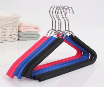 China Non-slip EVA shoulder metal hanger with EVA coated foam for sale